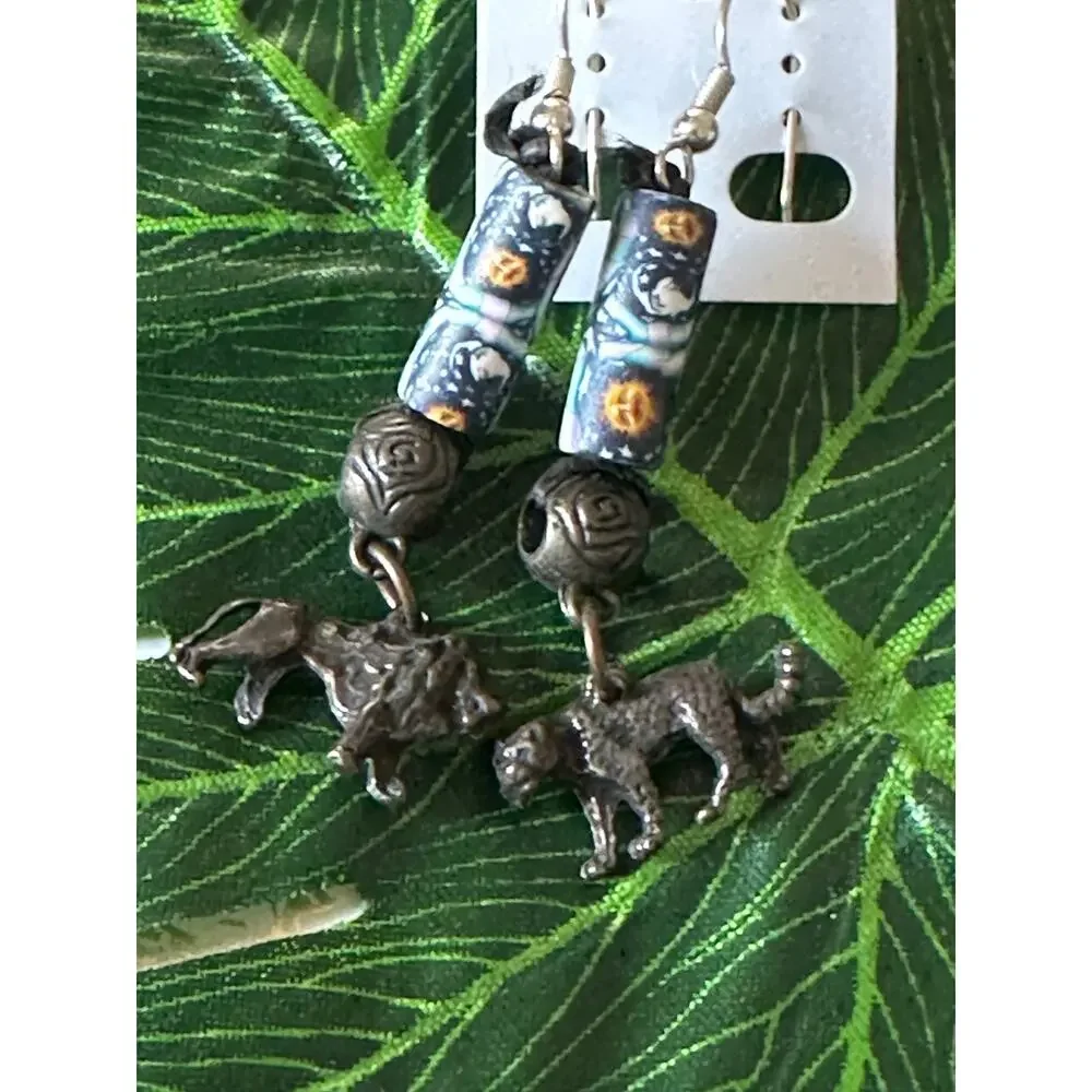 BOGO FREE LION TOGER TRIBAL BEAD BOHO EARRINGS VTG EARTH